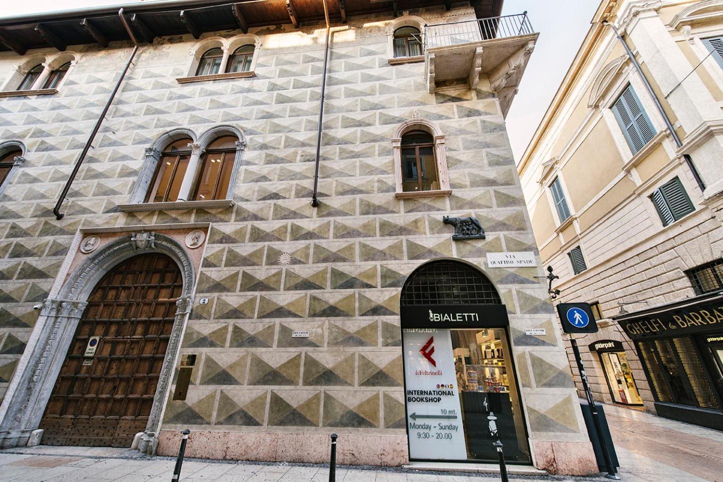 Palazzo Confalonieri Da Lisca Verona Exterior foto